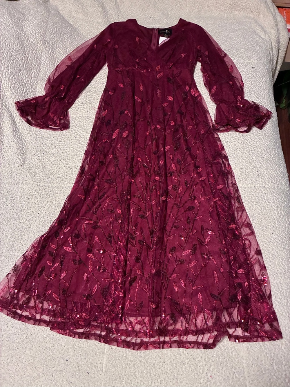 Elegant Burgundy Embroidered sequined Dress - size medium, new with tags